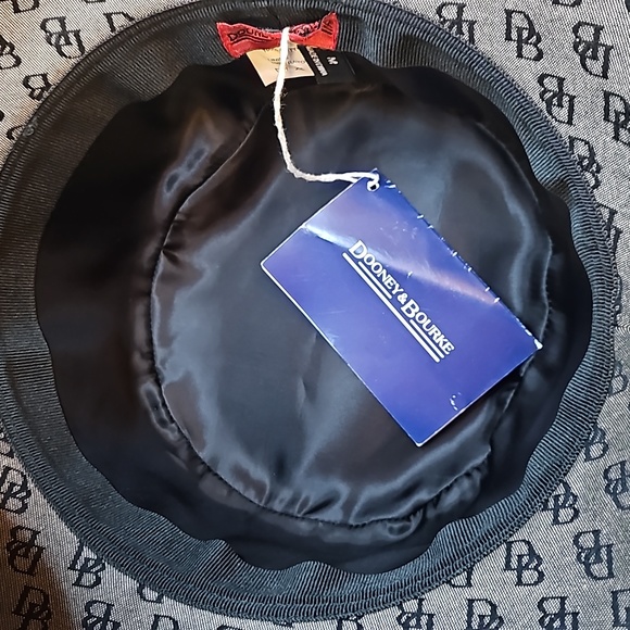 💥Dooney & Bourke Vintage Signature Bucket Hat, Size M💥 - Picture 3 of 3